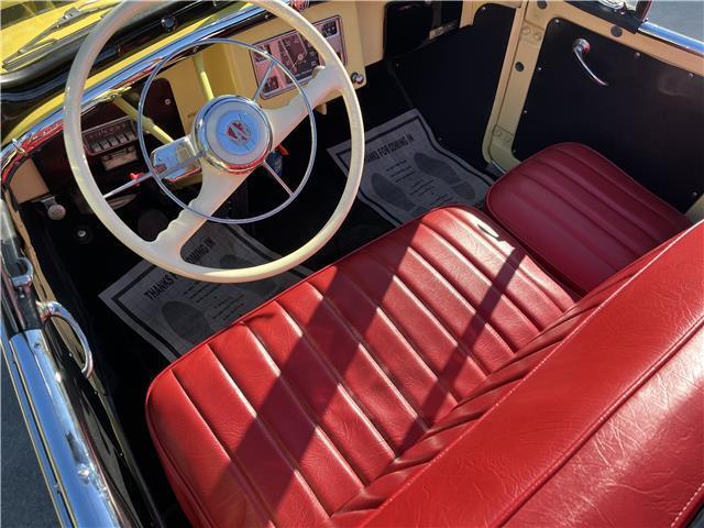 Willys-Jeepster-1948-Convertible-15