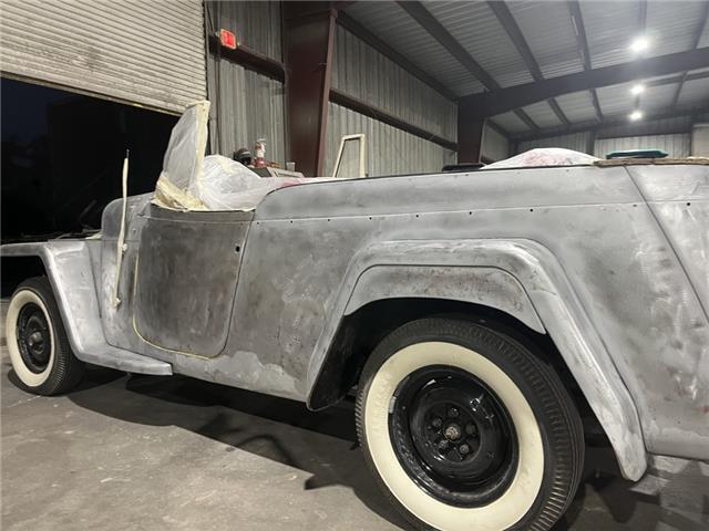 Willys-Jeepster-1948-Convertible-30