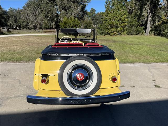 Willys-Jeepster-1948-Convertible-6