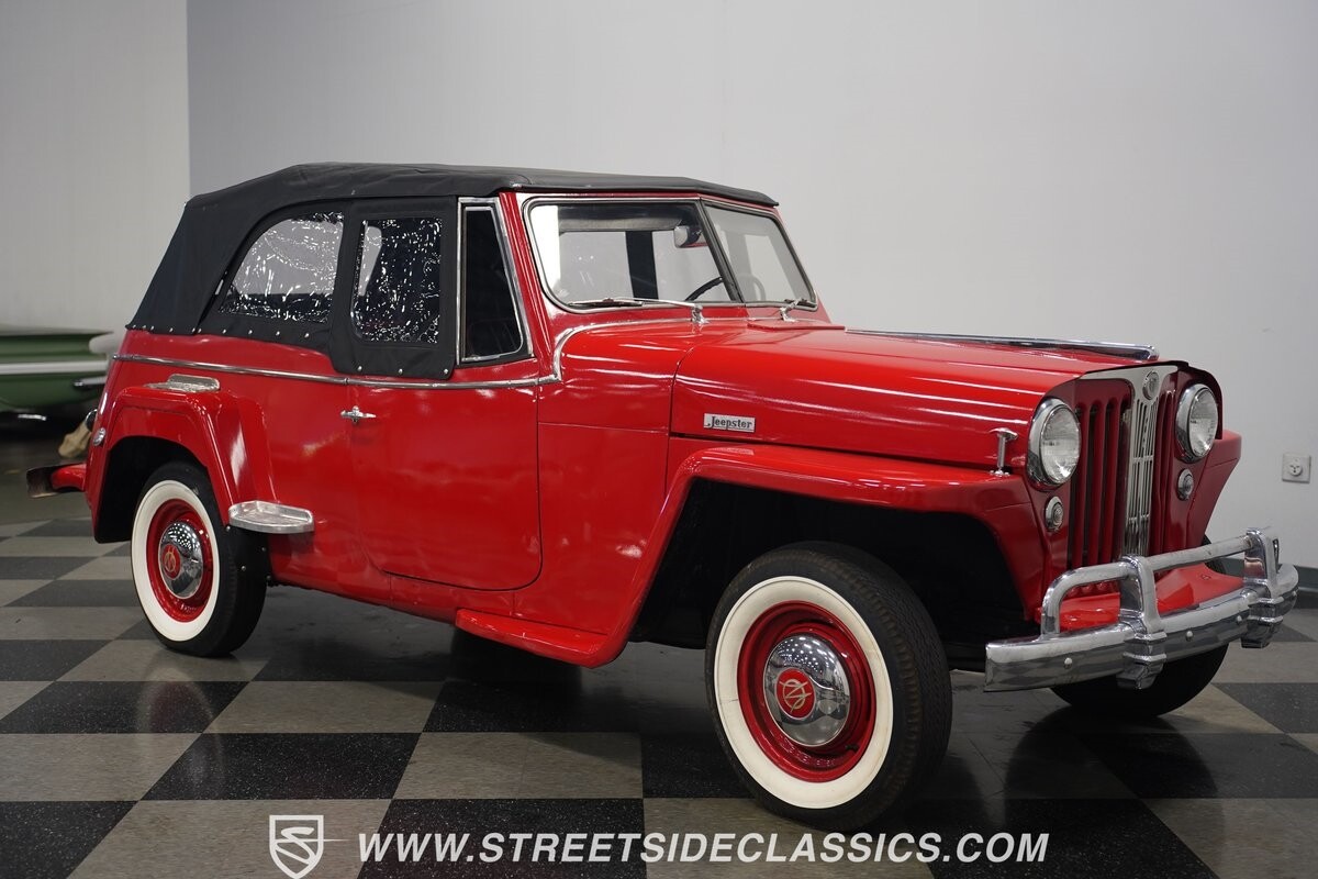 Willys-Jeepster-1949-Convertible-19
