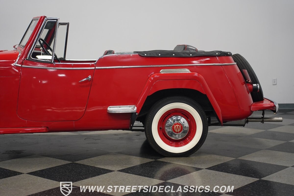 Willys-Jeepster-1949-Convertible-26