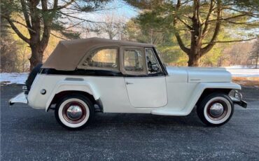 Willys-Jeepster-1950-10