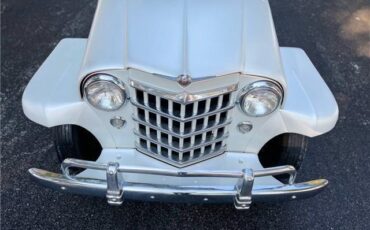 Willys-Jeepster-1950-13