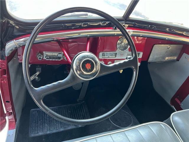 Willys-Jeepster-1950-19