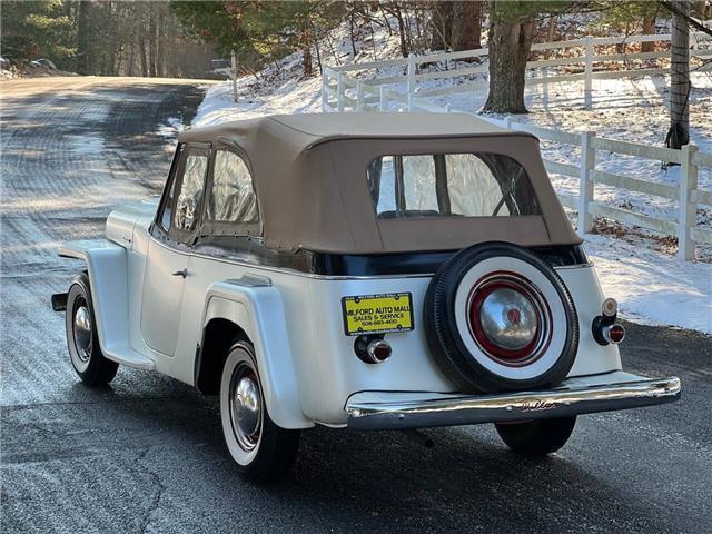 Willys-Jeepster-1950-7
