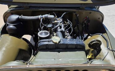 Willys-M38a1-1952-green-8