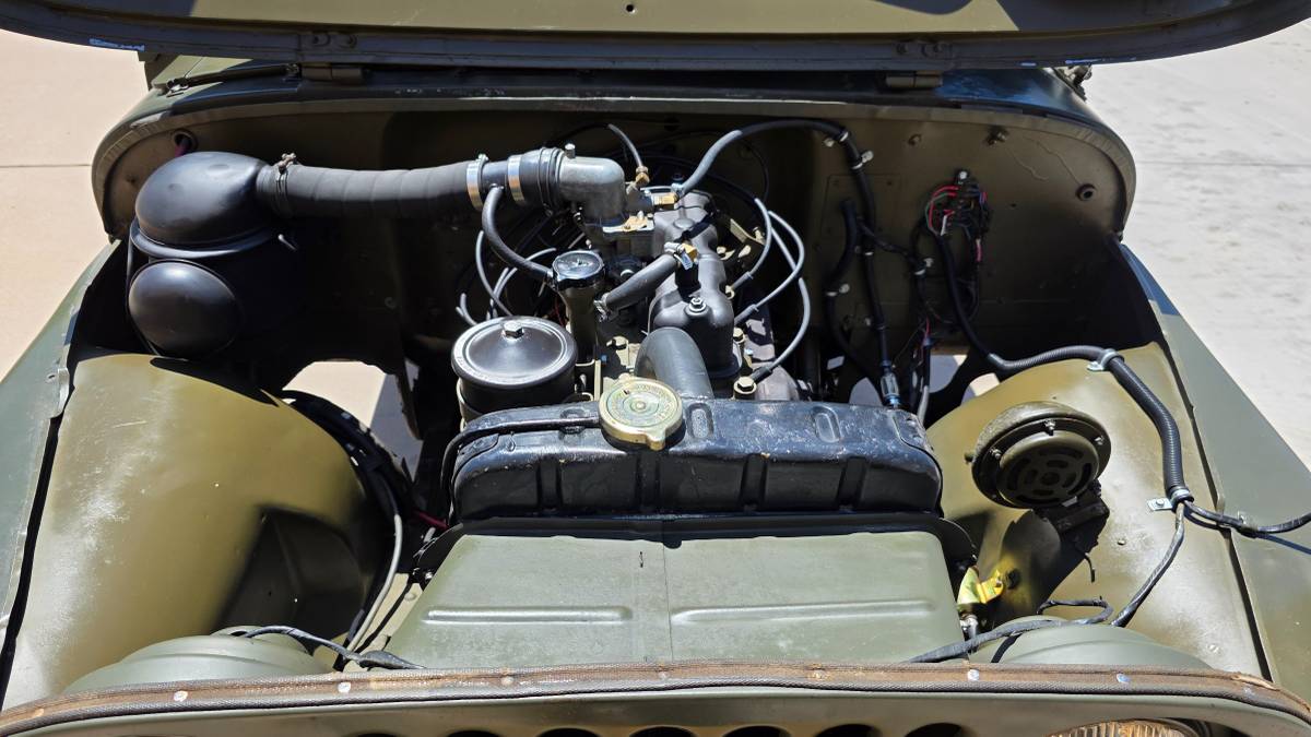 Willys-M38a1-1952-green-8