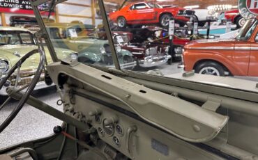Willys-MB-1944-SUV-10