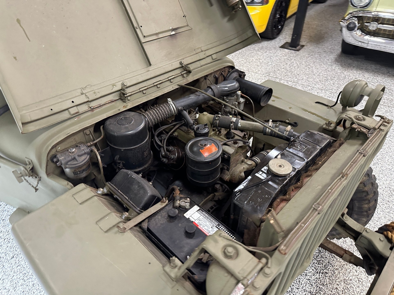 Willys-MB-1944-SUV-18