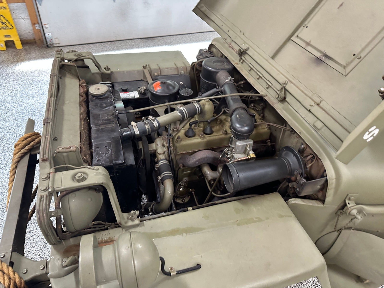 Willys-MB-1944-SUV-23