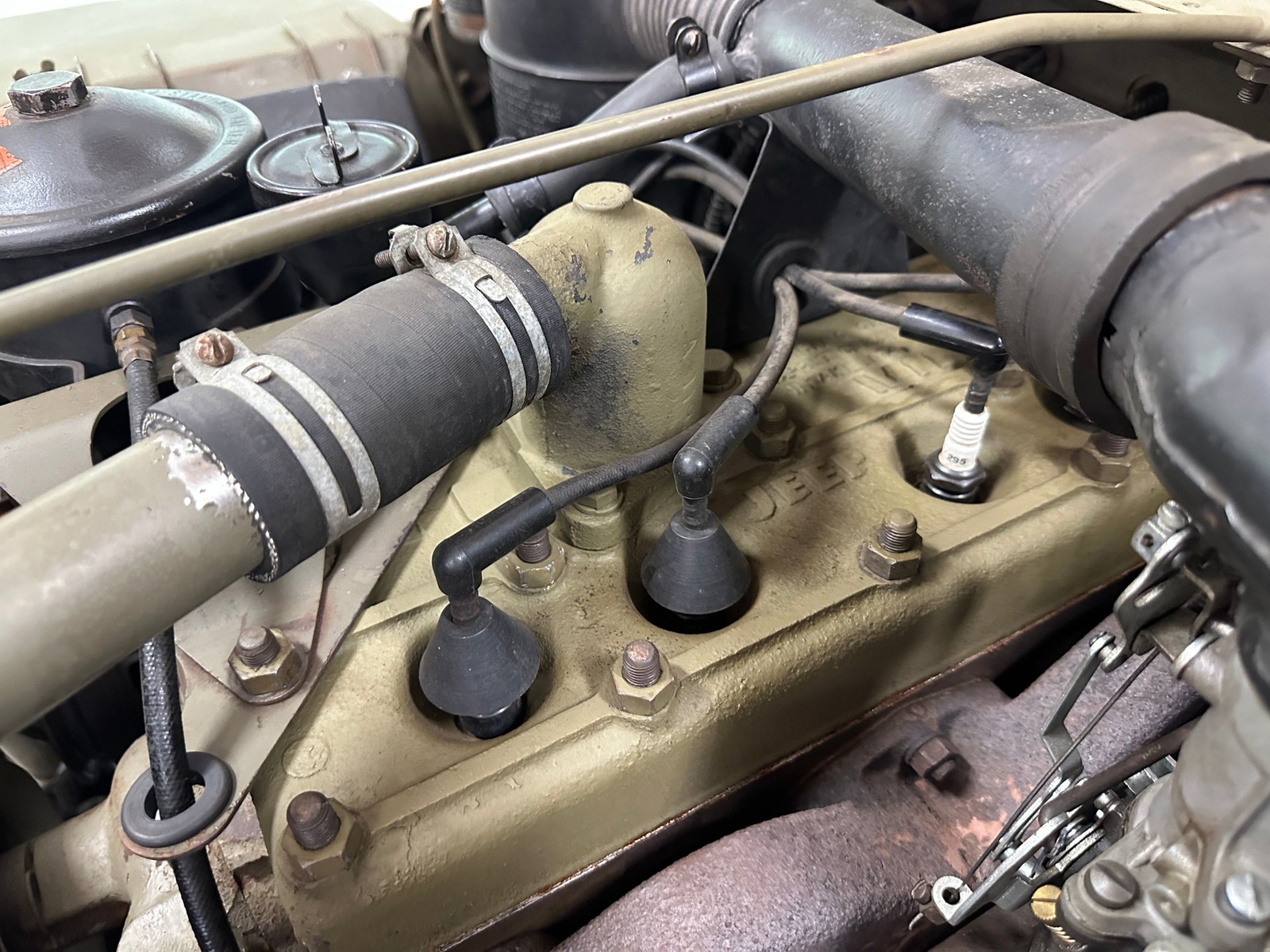 Willys-MB-1944-SUV-25