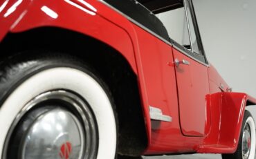 Willys-Overland-Jeepster-1949-Convertible-22