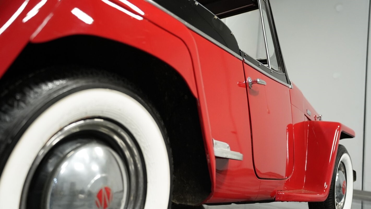 Willys-Overland-Jeepster-1949-Convertible-22