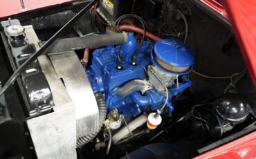Willys-Overland-Jeepster-1949-Convertible-27