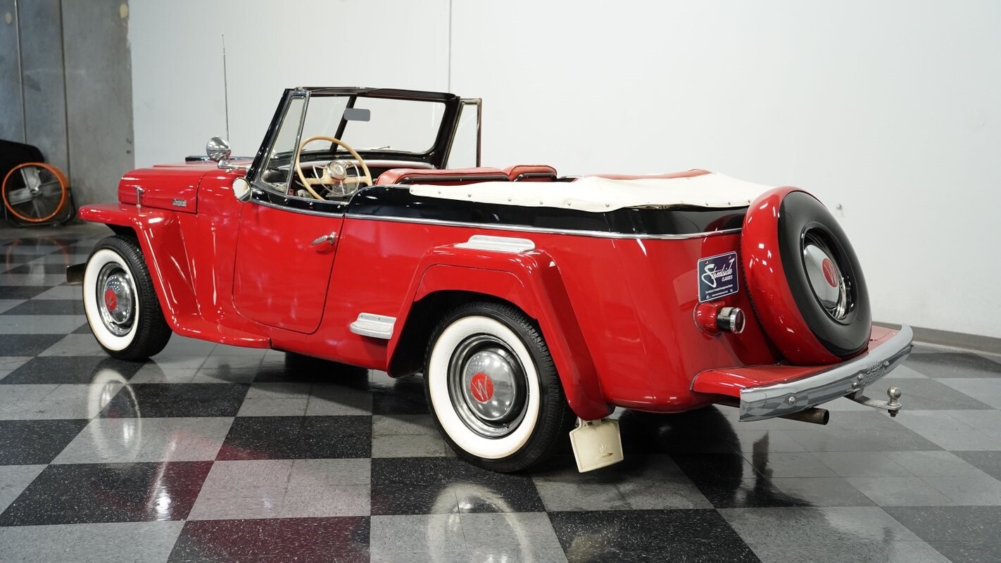 Willys-Overland-Jeepster-1949-Convertible-7