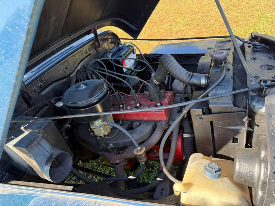 Willys-Pickup-1960-blue-1