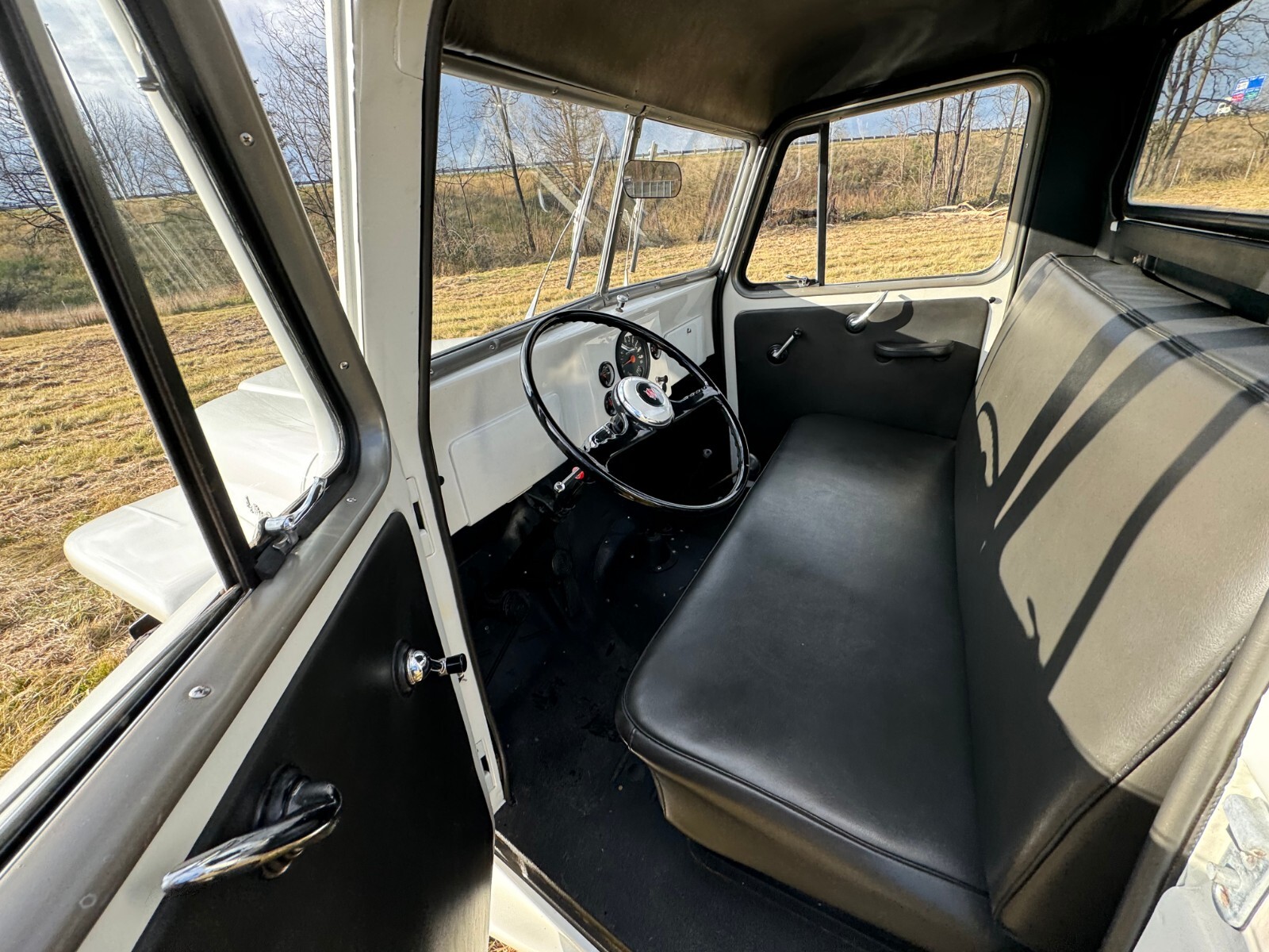 Willys-Truck-1960-13