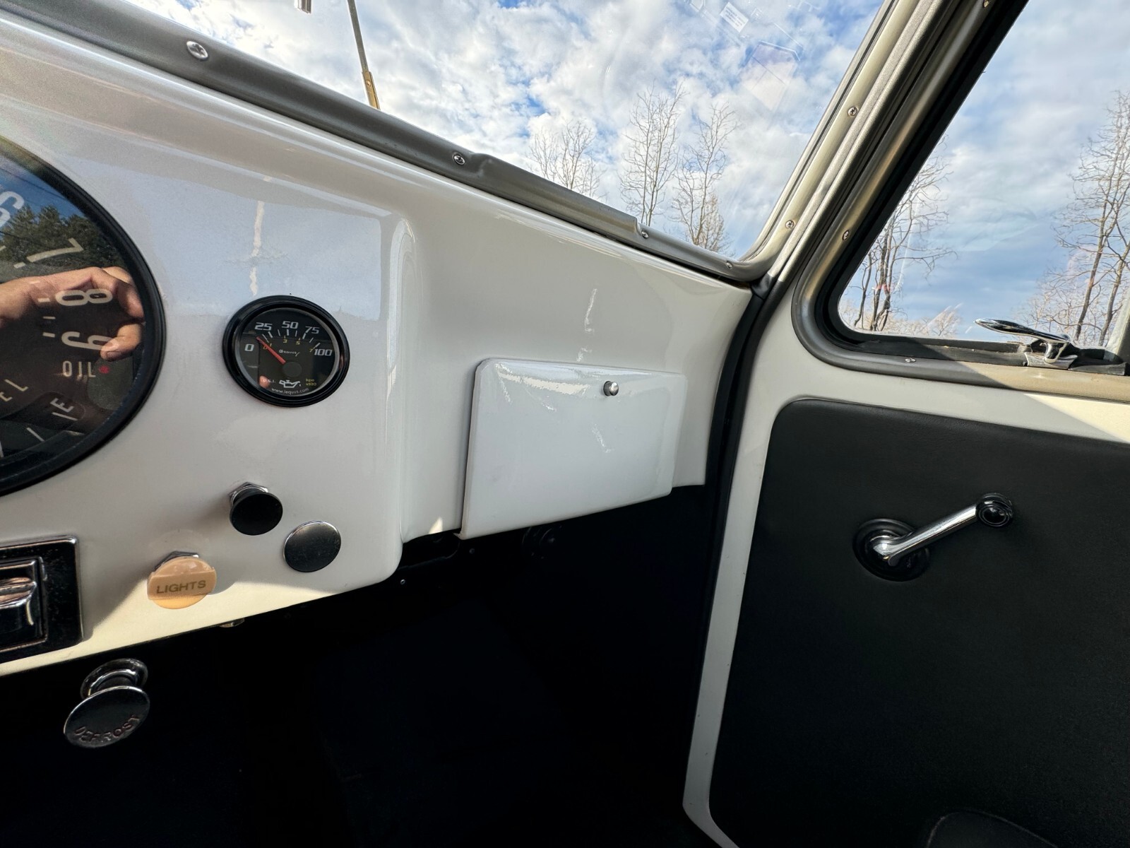 Willys-Truck-1960-17