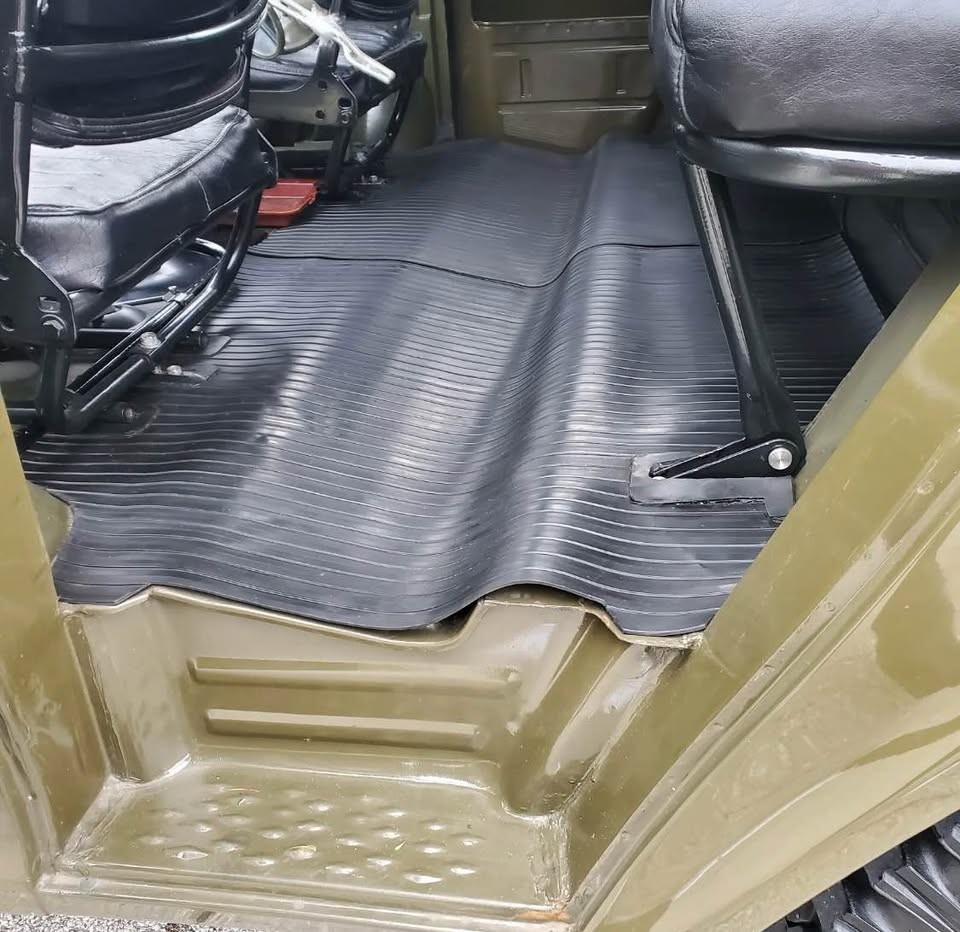 Willys-Uaz-469-1978-SUV-7