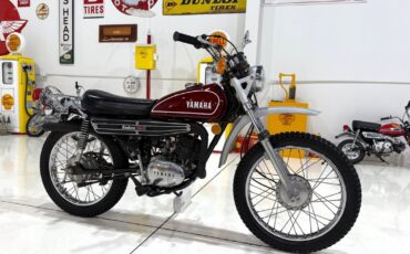 Yamaha-DT-125-Enduro-1974-dual_sport-14