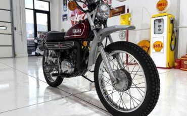 Yamaha-DT-125-Enduro-1974-dual_sport-16