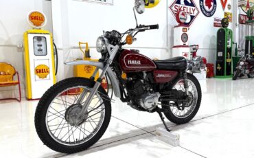 Yamaha-DT-125-Enduro-1974-dual_sport-2