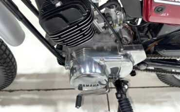 Yamaha-DT-125-Enduro-1974-dual_sport-36