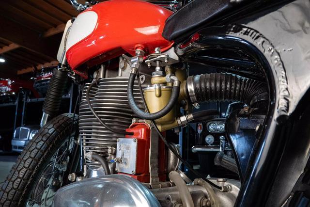 royal-enfield-500cc-fury-1960-6