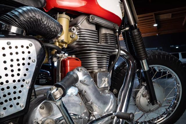 royal-enfield-500cc-fury-1960-9