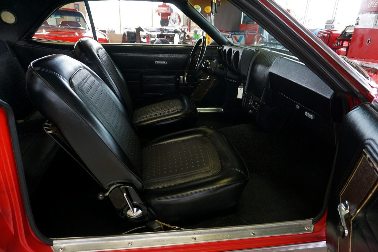 AMC-Javelin-1968-Classic-Car-24