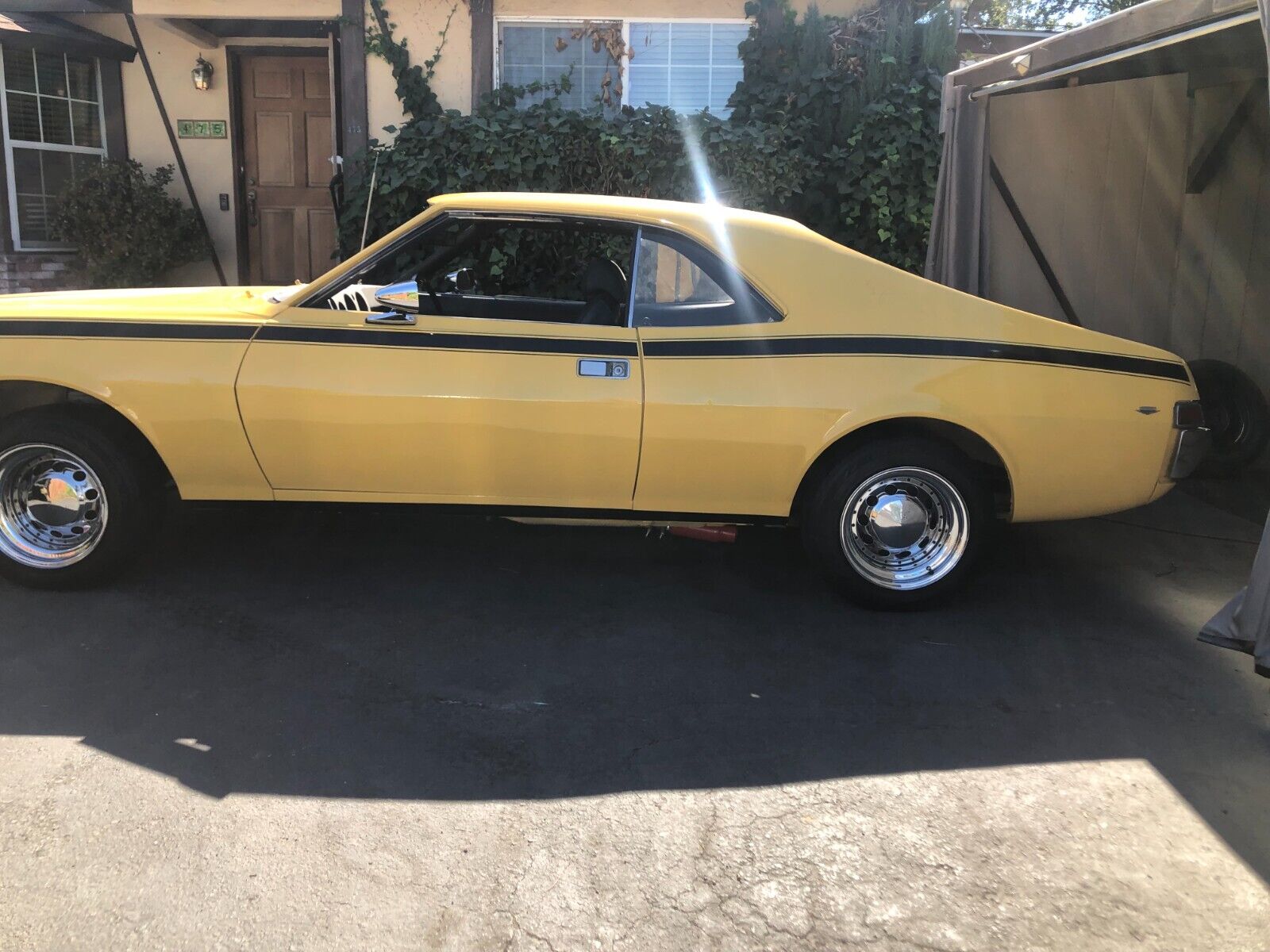 AMC-Javelin-1968-Fastback-1