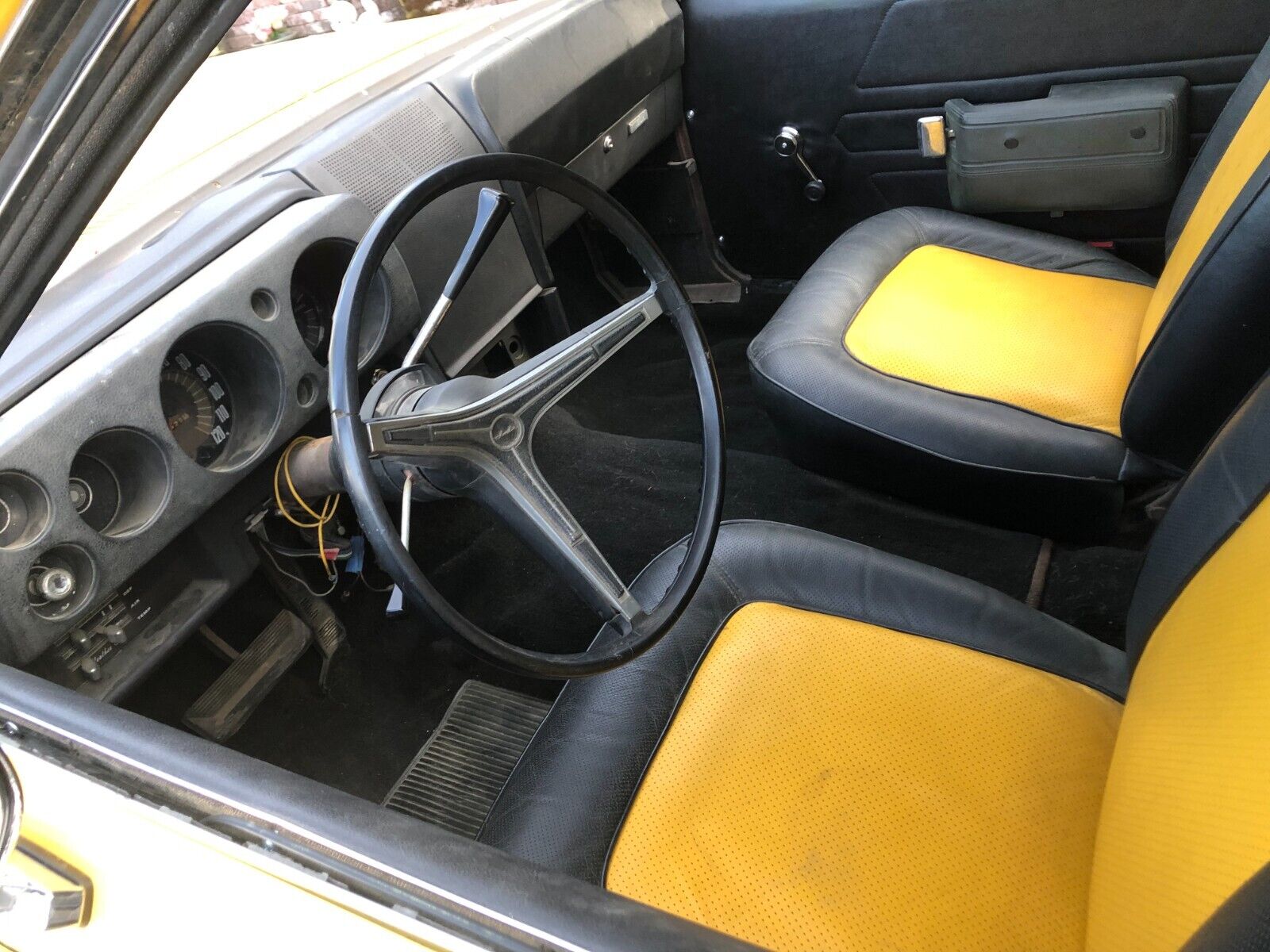 AMC-Javelin-1968-Fastback-13