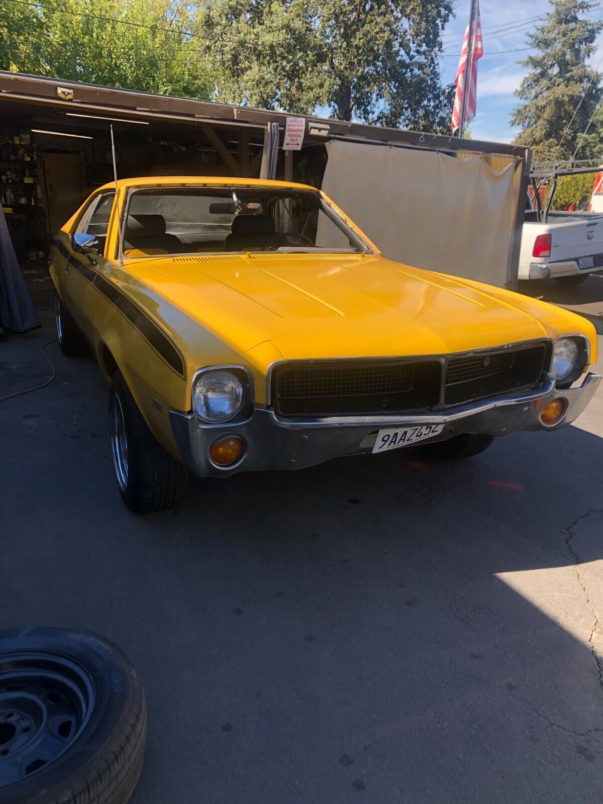 AMC-Javelin-1968-Fastback-3