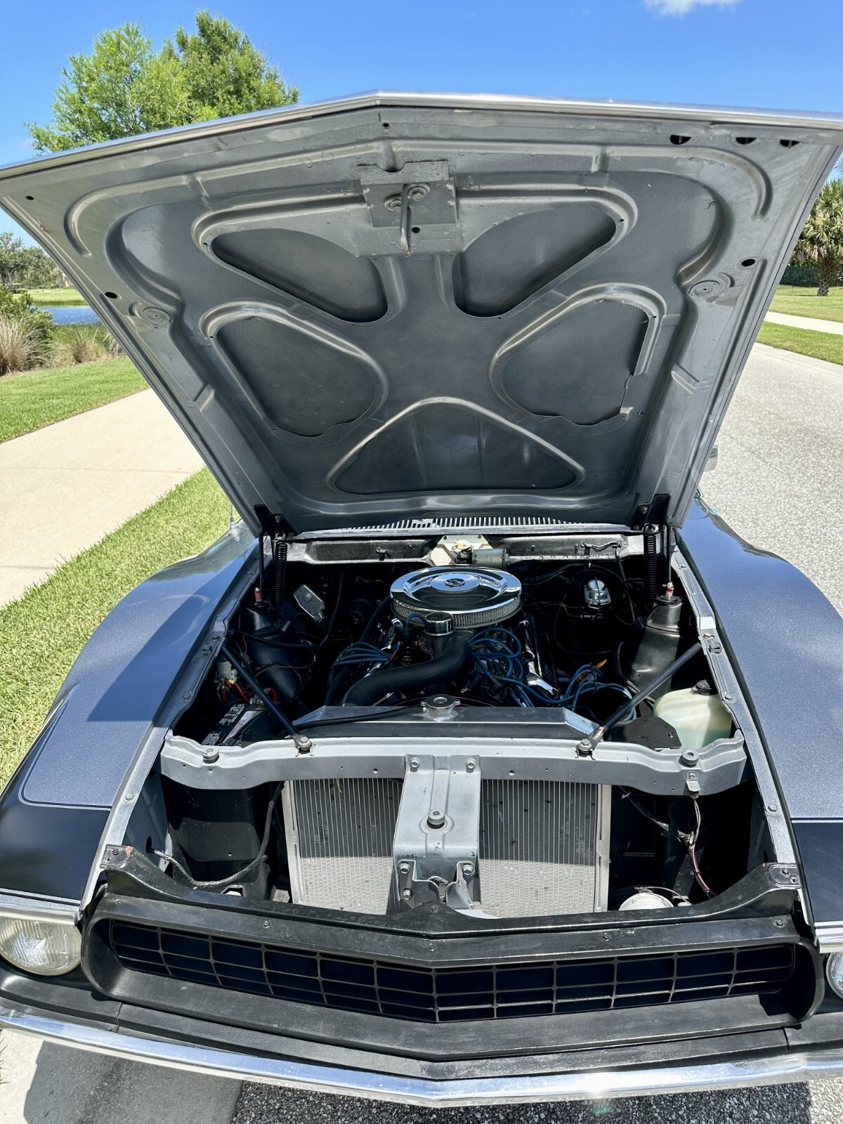 AMC-Javelin-1972-Coupe-14
