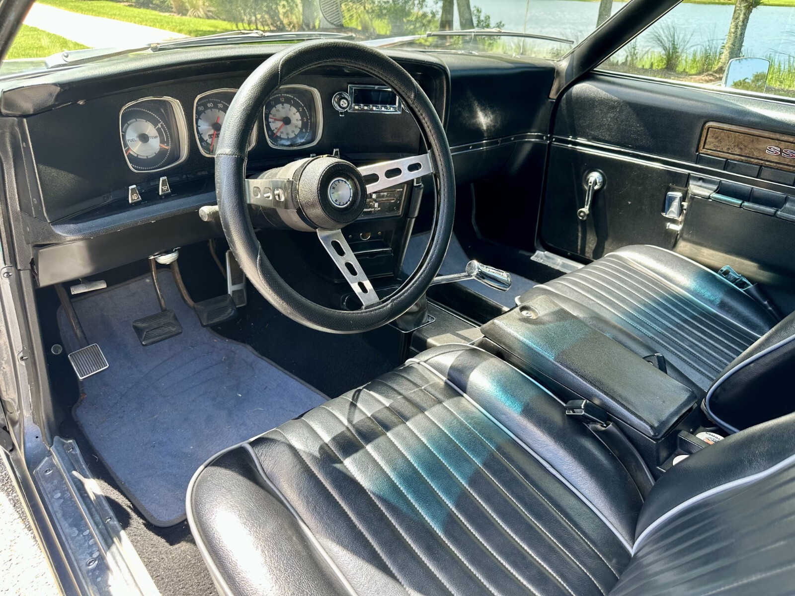 AMC-Javelin-1972-Coupe-18