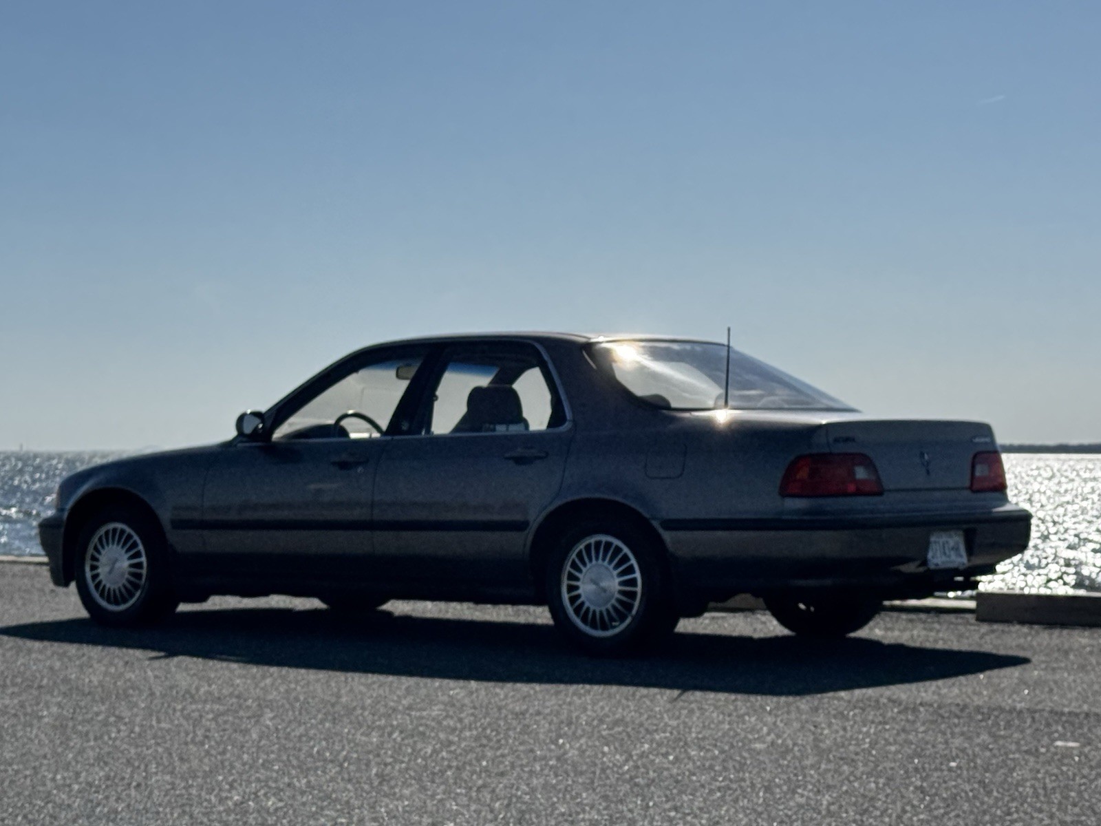 Acura-Legend-1992-Sedan-2