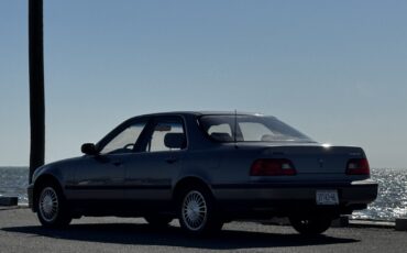 Acura-Legend-1992-Sedan-3