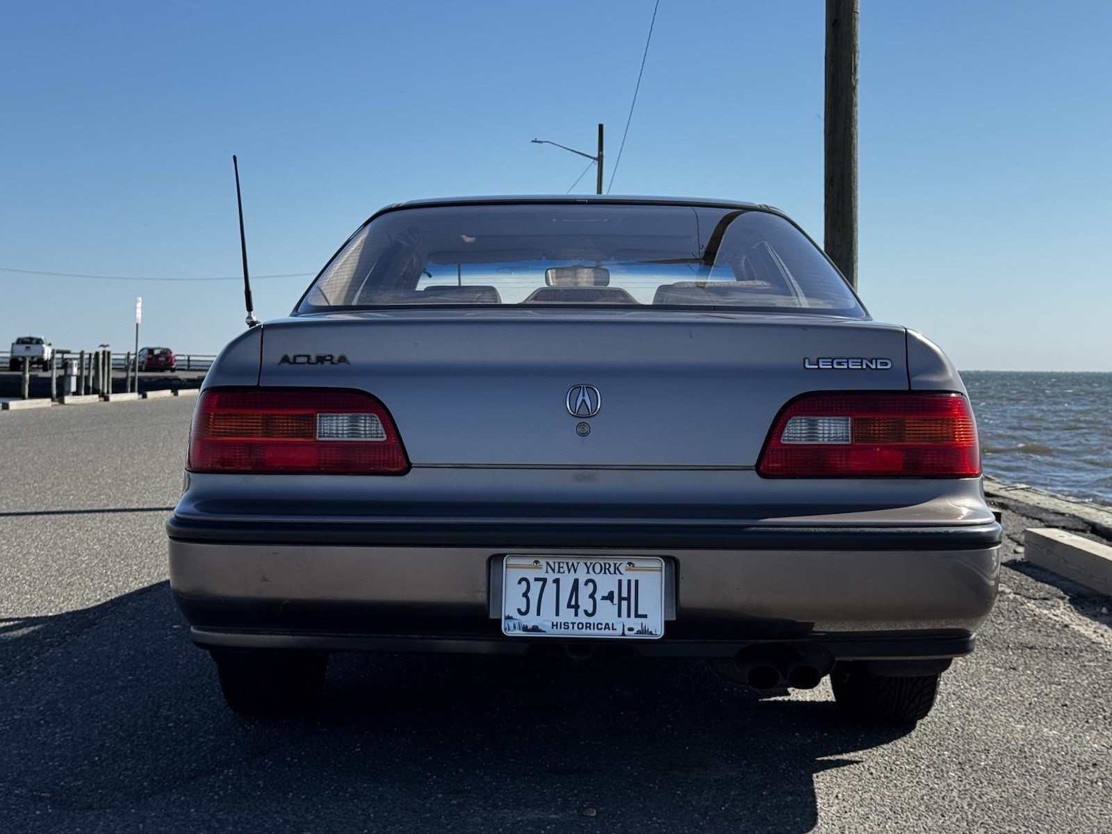 Acura-Legend-1992-Sedan-5