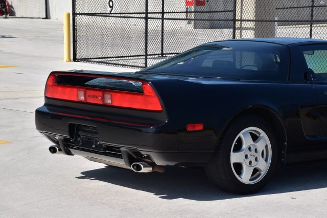 Acura-NSX-1991-Coupe-16