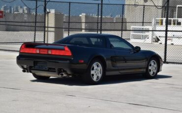 Acura-NSX-1991-Coupe-2