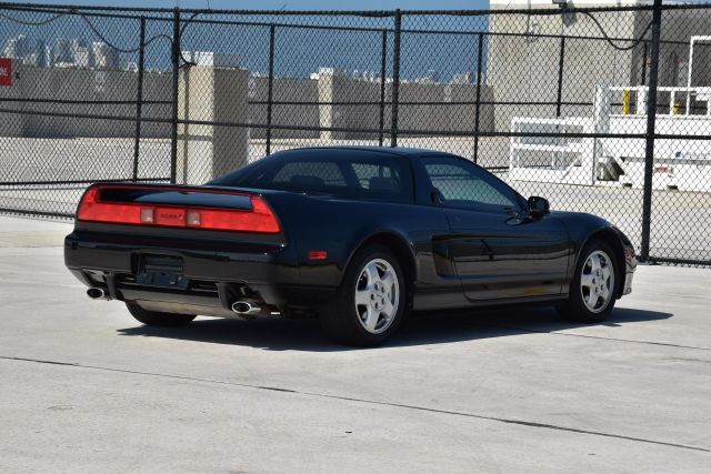 Acura-NSX-1991-Coupe-2