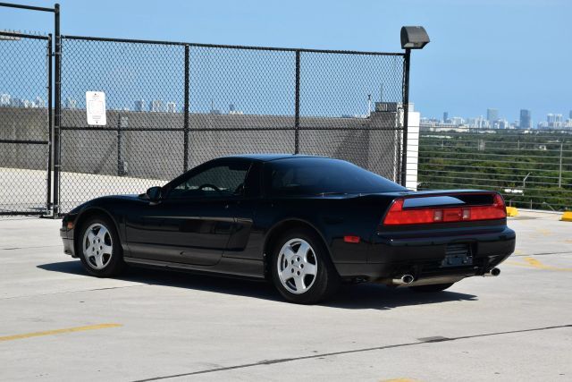 Acura-NSX-1991-Coupe-3