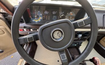 Alfa-Romeo-Alfetta-2.0-1978-17