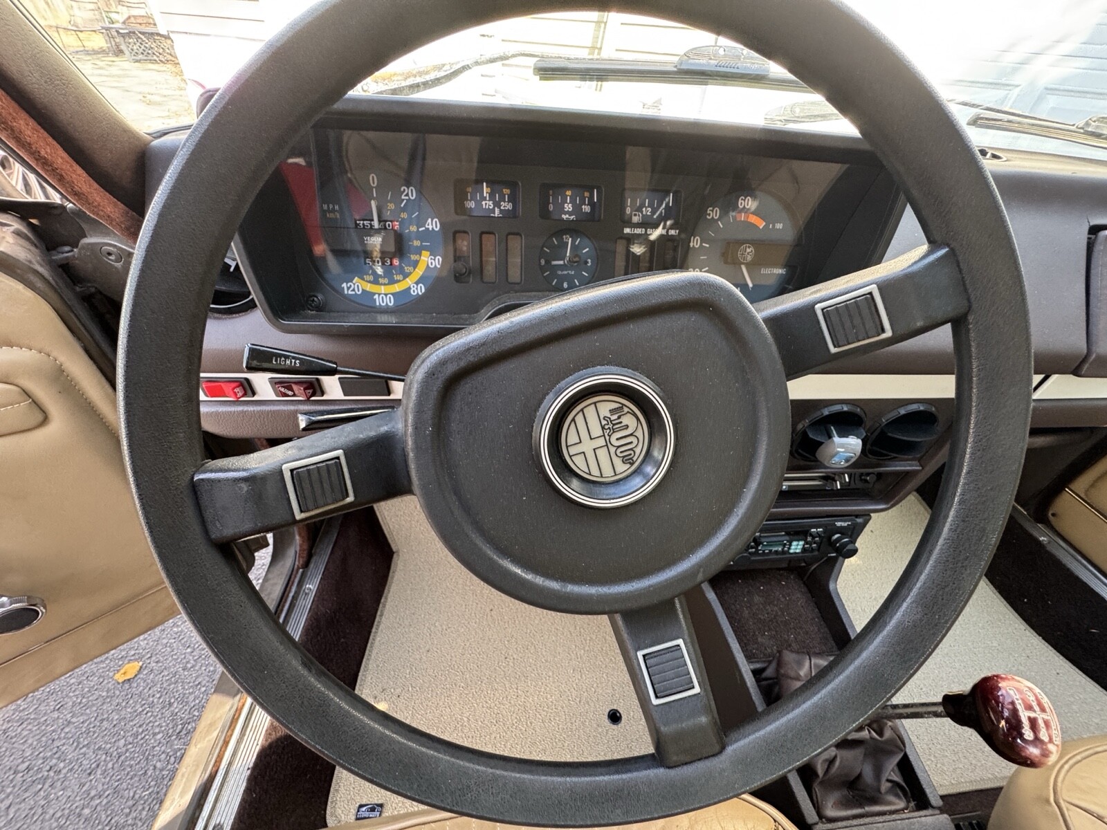 Alfa-Romeo-Alfetta-2.0-1978-17