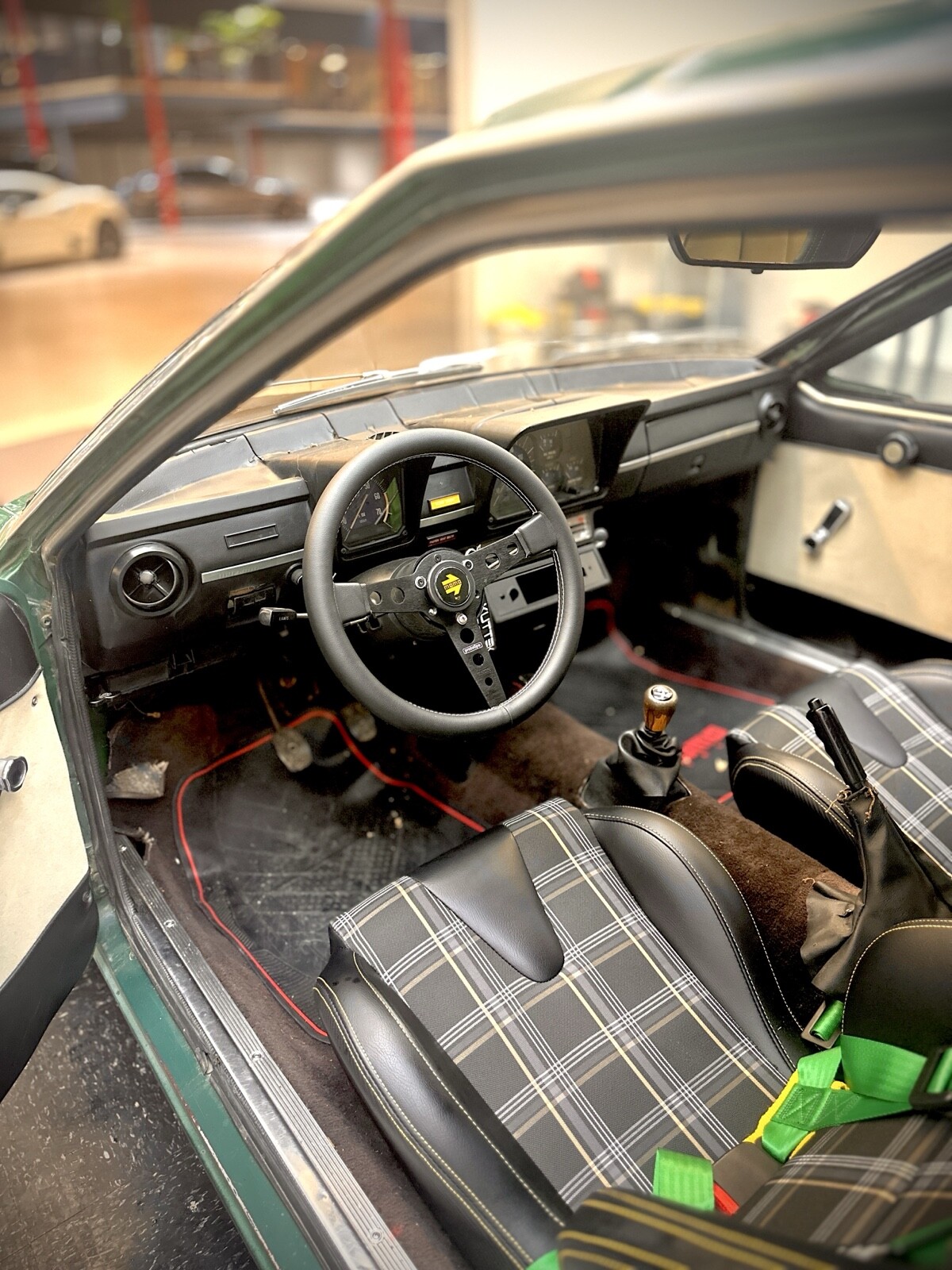 Alfa-Romeo-GTV-1977-10
