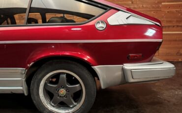 Alfa-Romeo-GTV-1985-Coupe-14