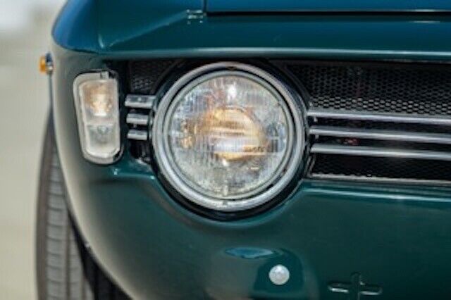 Alfa-Romeo-Giulia-1967-9