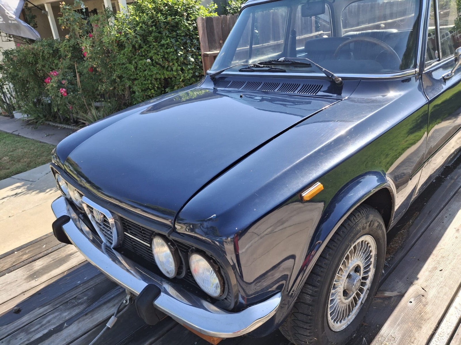 Alfa-Romeo-Giulia-1978-Sedan-1