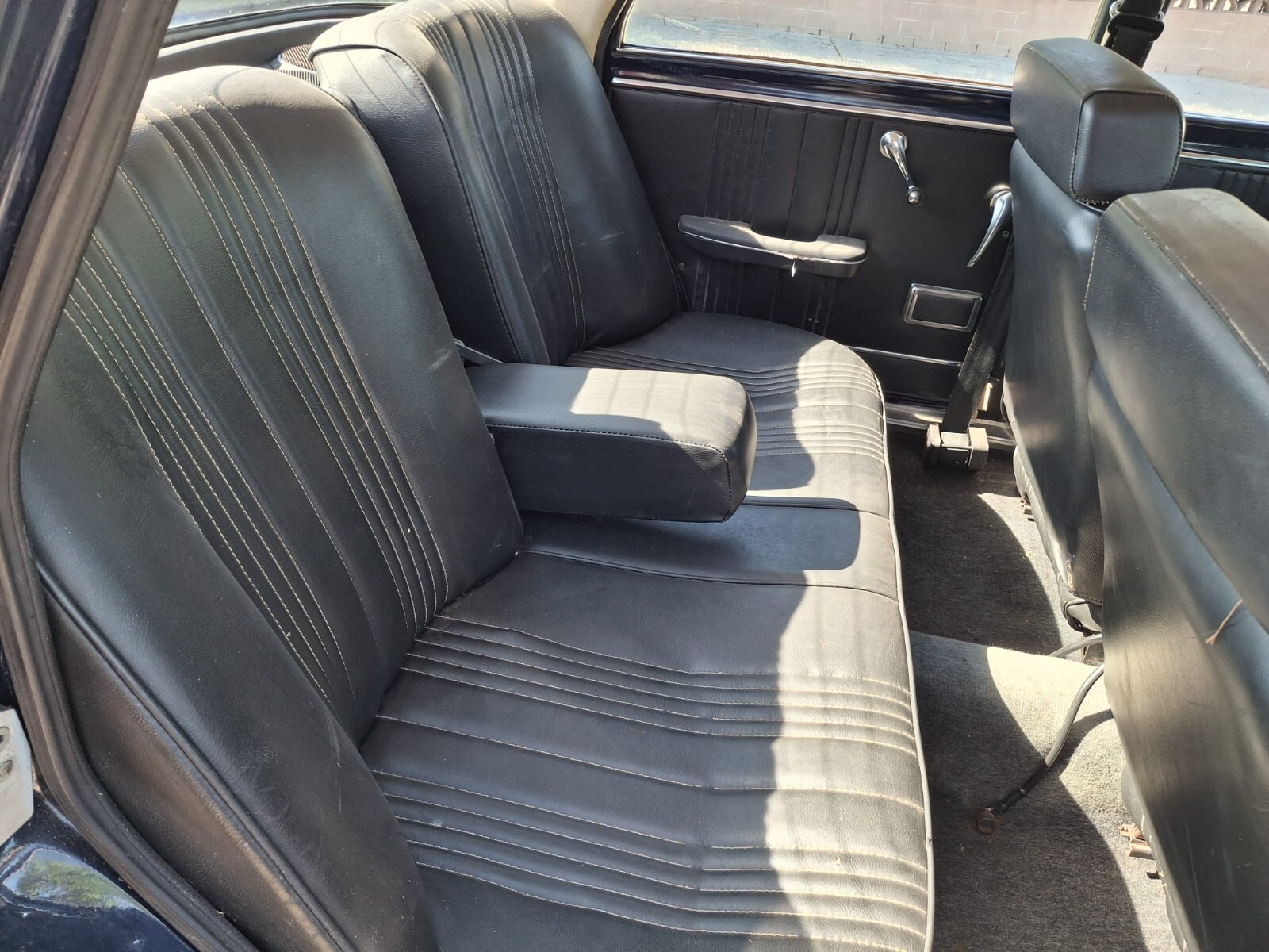 Alfa-Romeo-Giulia-1978-Sedan-10