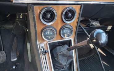 Alfa-Romeo-Giulia-1978-Sedan-9